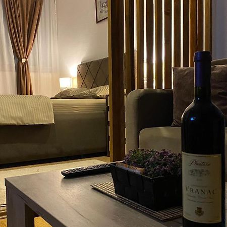 Delta Apartman بودغوريتْسا المظهر الخارجي الصورة