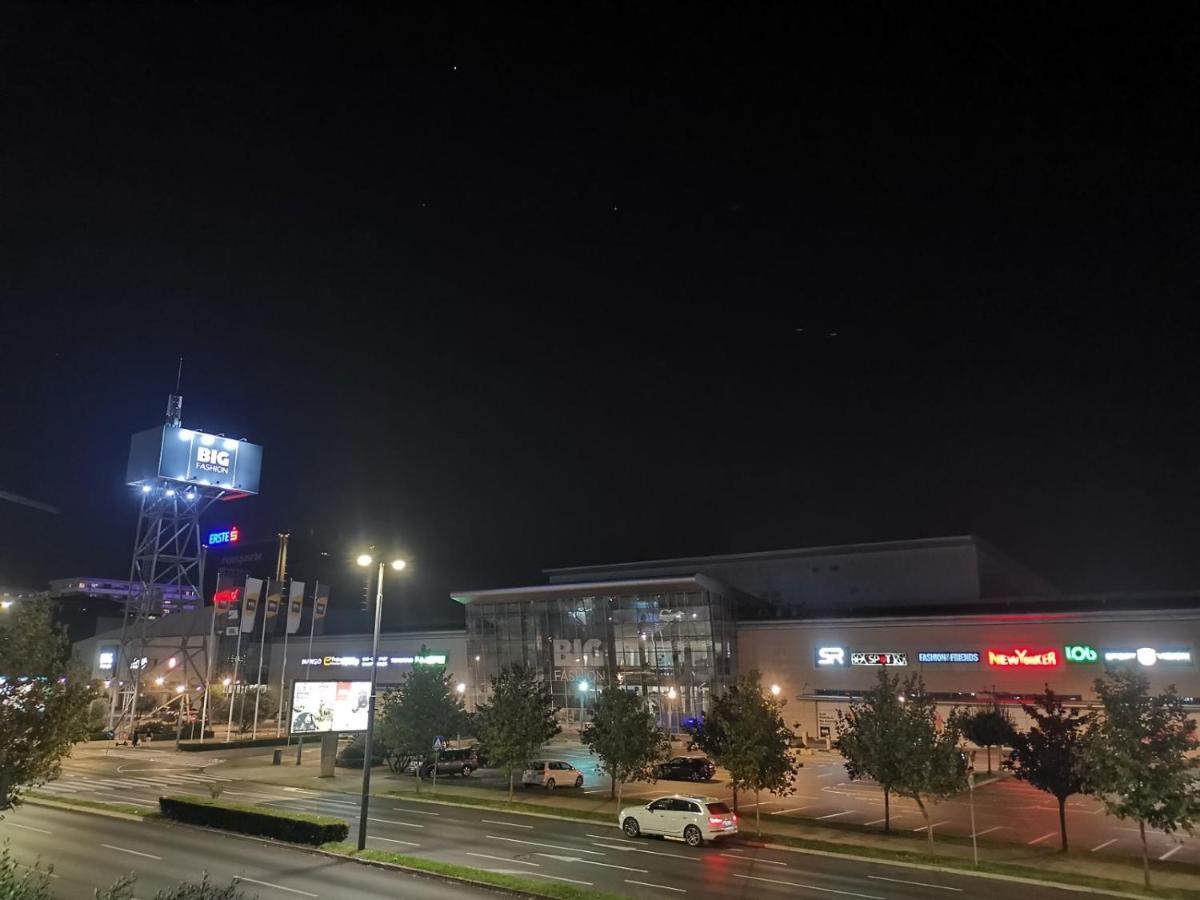 Delta Apartman بودغوريتْسا المظهر الخارجي الصورة